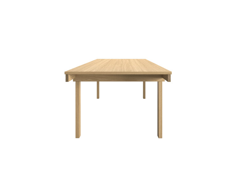 
<span>Стол Mathare от Cappellini</span>

