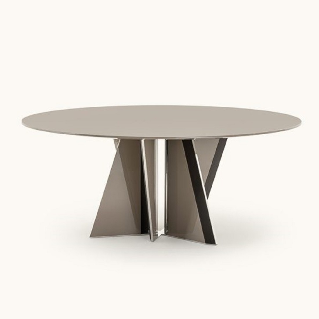 
<span>Стол Milano Round Table от Turri Spa</span>
