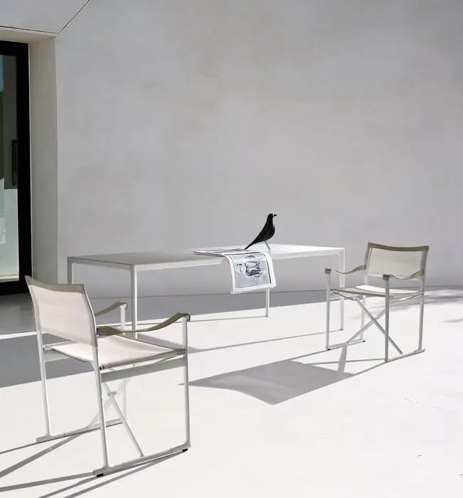 
<span>Уличная консоль Mirto Outdoor Antracite от B&B Italia</span>
